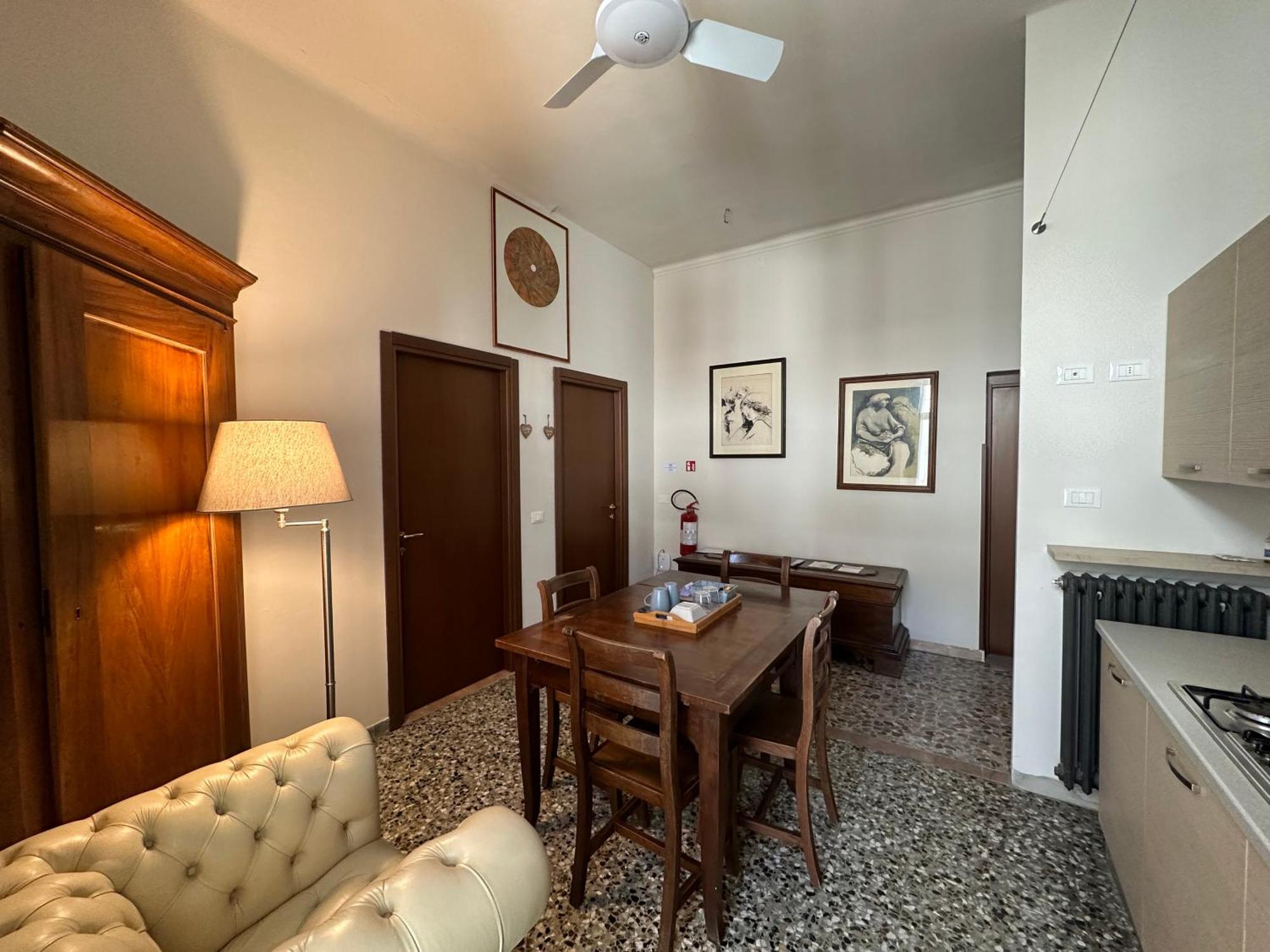 Elle Palace - Simply Elegant Verona Exterior photo